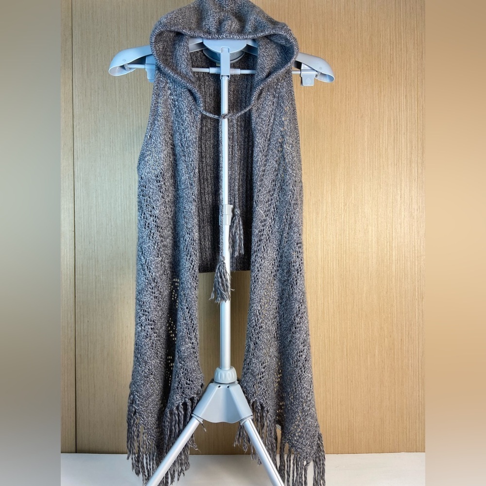 Xhilaration Hooded Fringe Knit Vest Duster Gray Size L